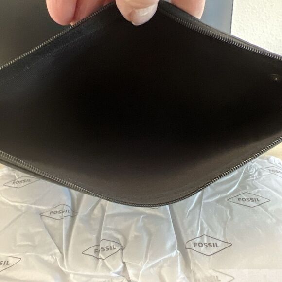 FOSSIL Womens Kier Cactus XL Leather Tote w/Removable Case Black ZB1615001 - Picture 8 of 16